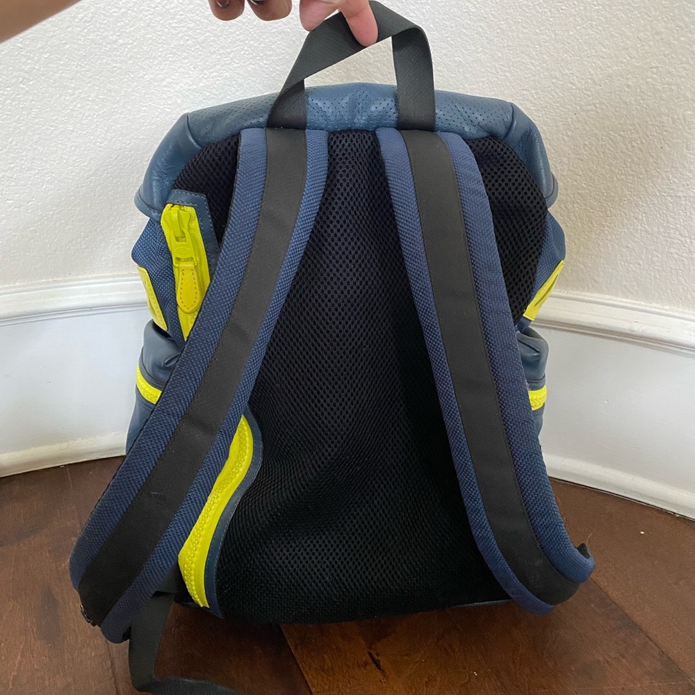 Coach Terrain Trek Travel Backpack Perforated Dark Blue Bright Yellow Accents - Picture 6 of 10